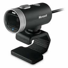 Microsoft Lifecam Cinema Records true HD-Quality Video up to 30 fps. Retail Pack